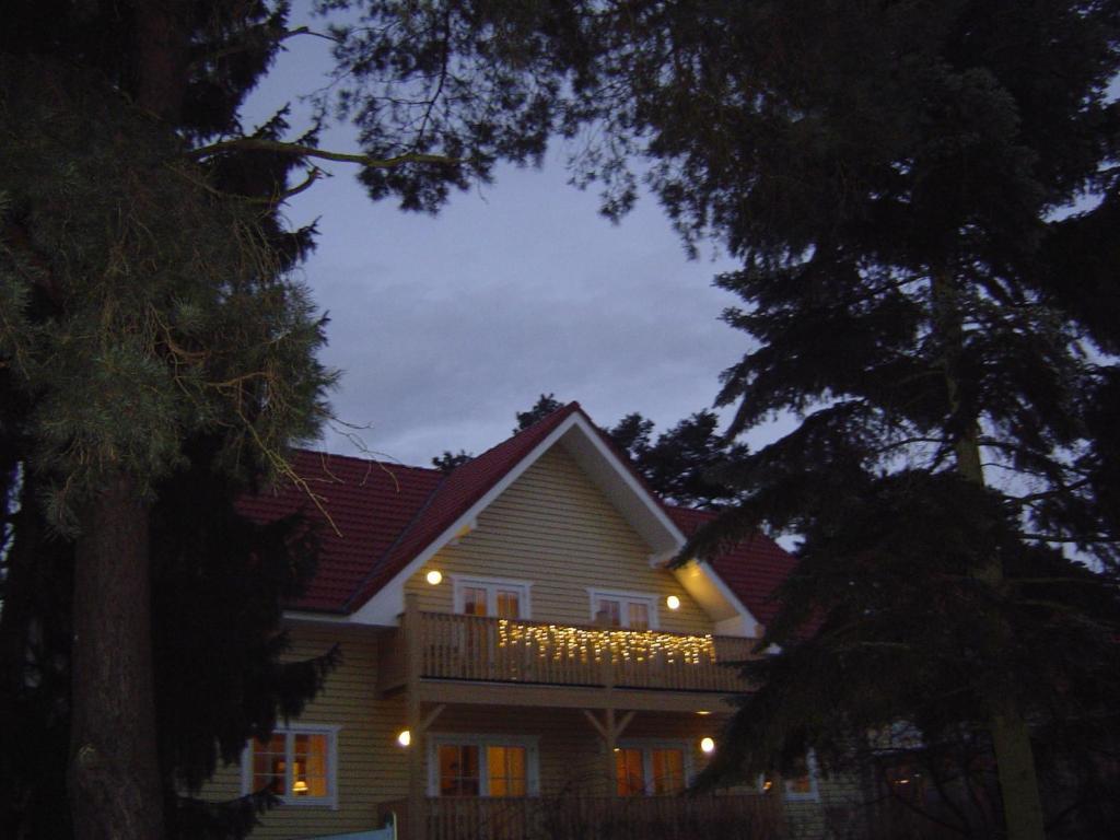 Haus Stoertebeker Appartements - Hotel Garni, Seebad 루브민 외부 사진
