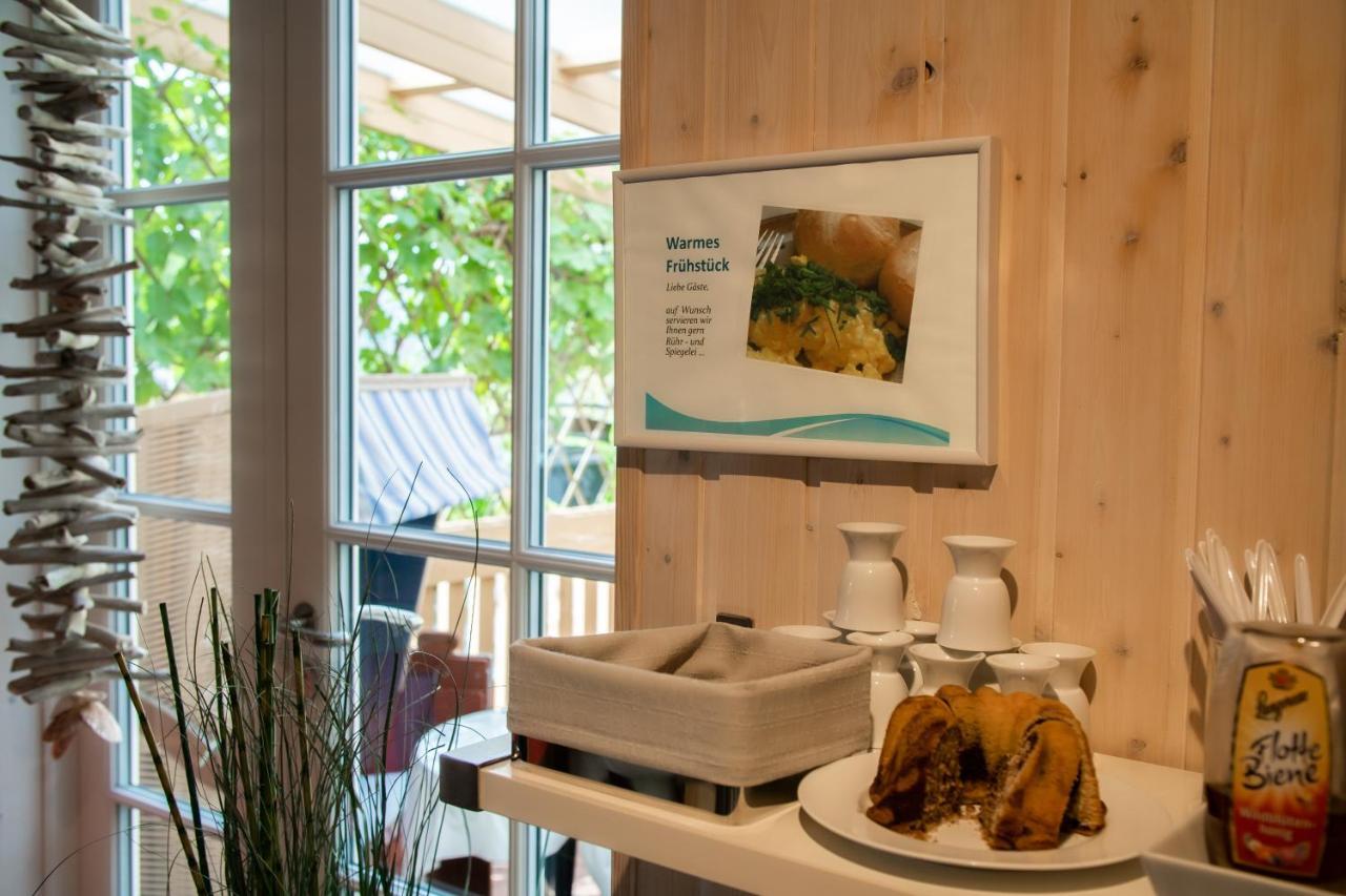 Haus Stoertebeker Appartements - Hotel Garni, Seebad 루브민 외부 사진